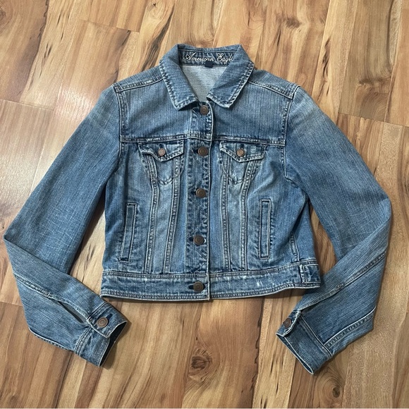 American Eagle Outfitters Jackets & Blazers - 2011 American Eagle Classic Jean Jacket Sz med